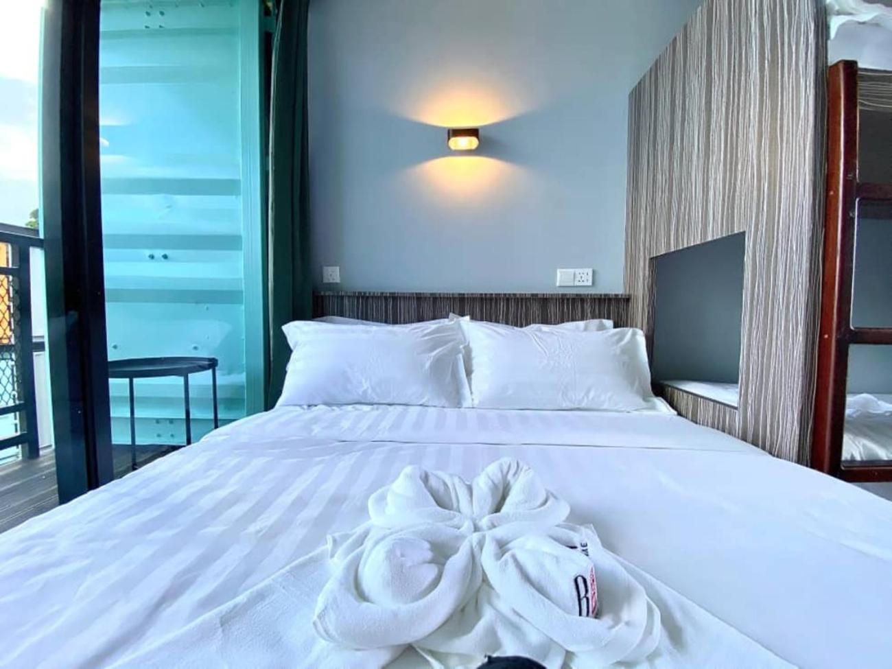 Boxinn The Kontena Home Semporna Kültér fotó